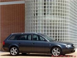 Продаю машину Audi A6, универсал, 2003 года, дизель, пробег 290000 км.