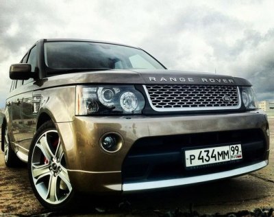 Range Rover Sport Supercharged мощный внедорожник